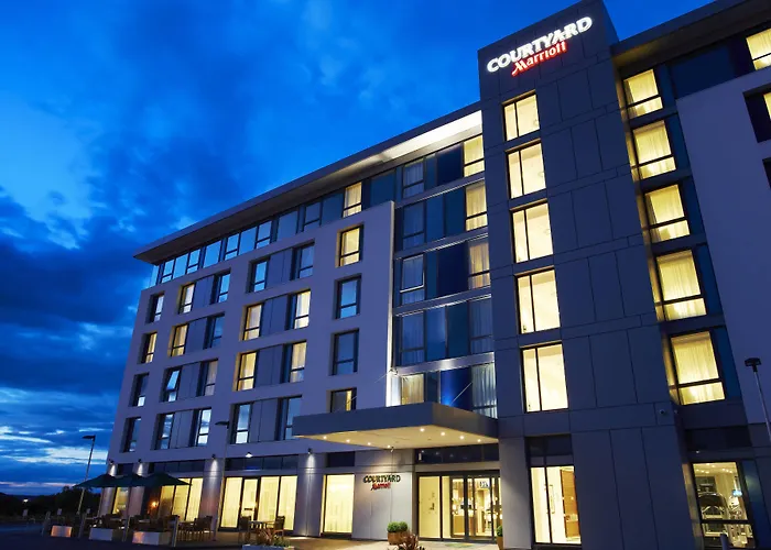 Courtyard By Marriott Aberdeen Airport